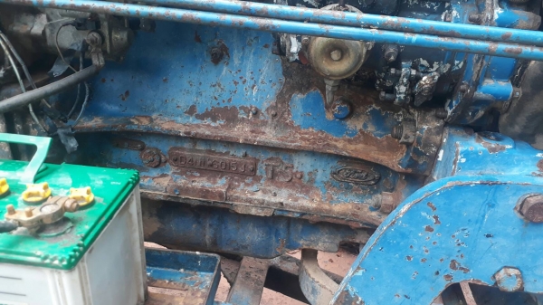 ขายด่วน FORD 6600 T5 อุปกรณ์ครบ ใบดัน ผานพรวน 6 เครื่องแน่นแรงดี ระบบไฮใช้งานปกติพร้อมใช้งานได้เลย เอกสารสัญญาซื้อขาย ราคาต่อรองได้ครับ