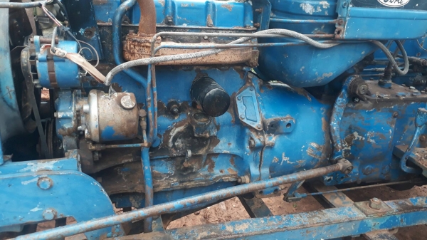 ขายด่วน FORD 6600 T5 อุปกรณ์ครบ ใบดัน ผานพรวน 6 เครื่องแน่นแรงดี ระบบไฮใช้งานปกติพร้อมใช้งานได้เลย เอกสารสัญญาซื้อขาย ราคาต่อรองได้ครับ