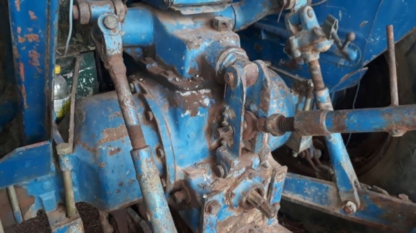 ขายด่วน FORD 6600 T5 อุปกรณ์ครบ ใบดัน ผานพรวน 6 เครื่องแน่นแรงดี ระบบไฮใช้งานปกติพร้อมใช้งานได้เลย เอกสารสัญญาซื้อขาย ราคาต่อรองได้ครับ