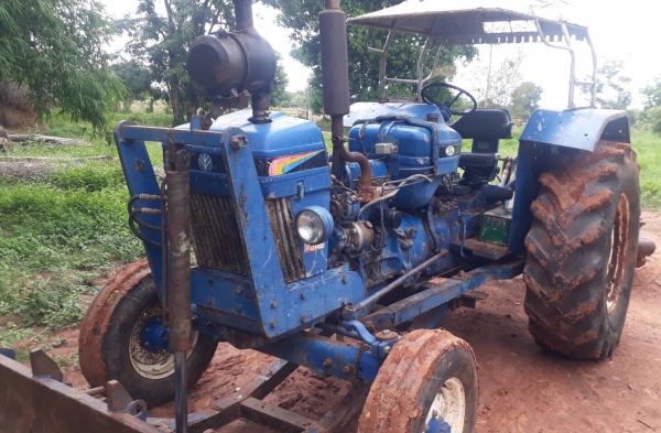 ขายด่วน FORD 6600 T5 อุปกรณ์ครบ ใบดัน ผานพรวน 6 เครื่องแน่นแรงดี ระบบไฮใช้งานปกติพร้อมใช้งานได้เลย เอกสารสัญญาซื้อขาย ราคาต่อรองได้ครับ