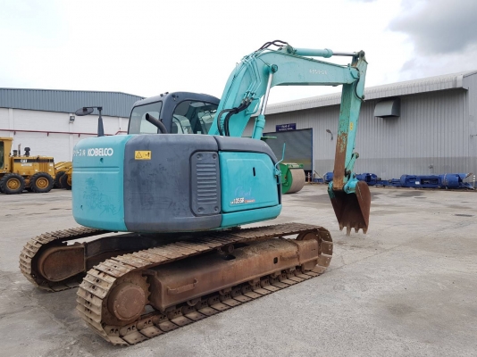 KOBELCO SK135SR-YY04 From JAPAN 5,400ชม. ปี2006 KOBELCO SK135SR-YY04 From JAPAN 5,400ชม. ปี2006