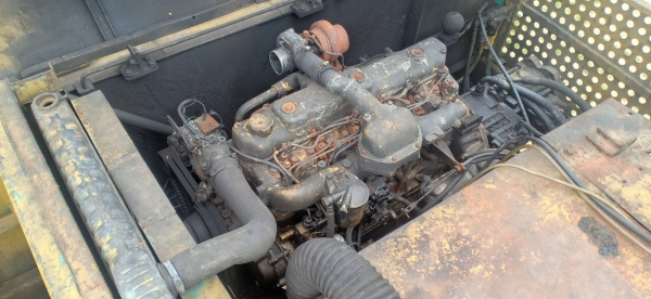 ขายครับkato  hd700-2