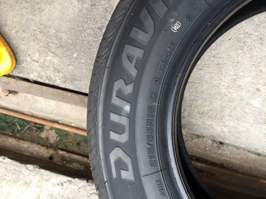บริสโตน215/65/16ปี19 ถอดป้ายแดง โทร0879050181.ส่งได้ทั่วไทย.฿