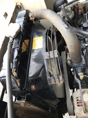 ขายรถตัก YANMAR V2 นำเข้าจากญี่ปุ่น พร้อมใช้ครับ ติดต่อ 063-9316985 ID LINE : 0639316985 ครับ