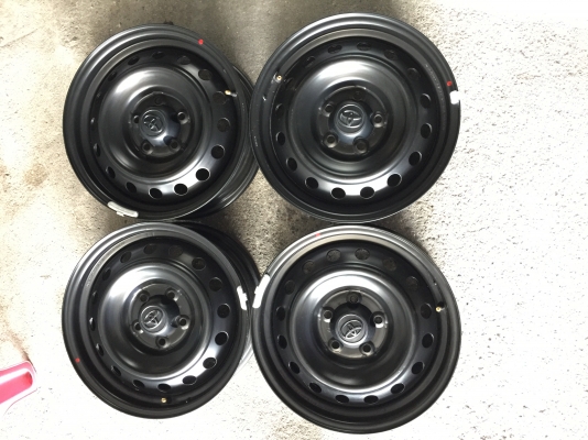 กะทะรีโว่ขอบ16 ถอดป้ายแดง ชุด1000บ. สนใจโทร0879050181.ส่งได้ทั่วไทยครับ