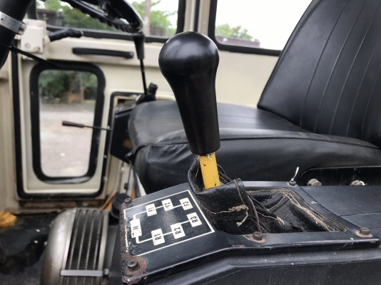 ขายรถตัก KOMATSU WA30-2 นำเข้าจากญี่ปุ่น พร้อมใช้ครับ ติดต่อ 063-9316985 ID LINE : 0639316985 ครับ