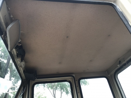 ขายรถตัก KOMATSU WA30-2 นำเข้าจากญี่ปุ่น พร้อมใช้ครับ ติดต่อ 063-9316985 ID LINE : 0639316985 ครับ