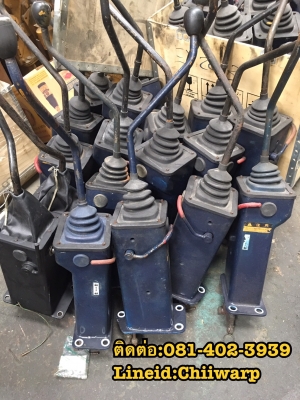 กล่องมือโยกkomatsu pc60pc100