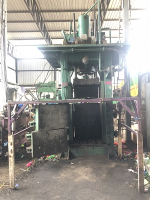 ขายเครื่องจักรชนิดอัดก้อน (มี 2 เครื่อง) ขายเครื่องจักรชนิดอัดก้อน (มี 2 เครื่อง)