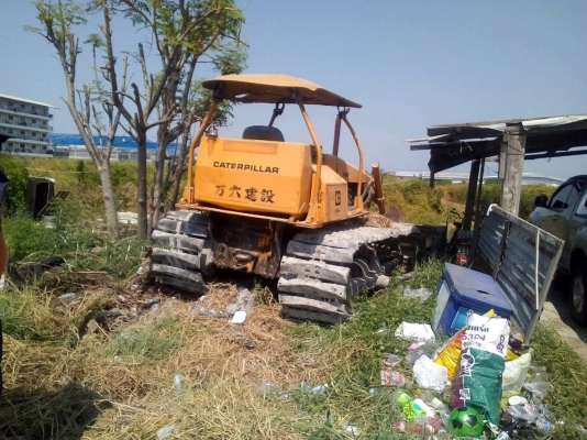 ขายแทรคเตอร์ CATตีนเป็ดD4E เครื่องเดิมช่วงล่างดี สภาพพร้อมใช้งาน ขายแทรคเตอร์ CATตีนเป็ดD4E เครื่องเดิมช่วงล่างดี สภาพพร้อมใช้งาน