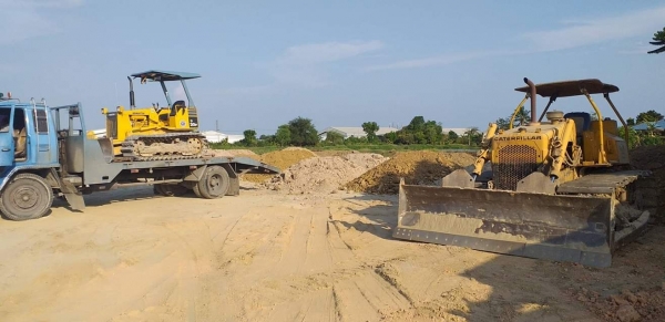 ขายแทรคเตอร์ CATตีนเป็ดD4E เครื่องเดิมช่วงล่างดี สภาพพร้อมใช้งาน ขายแทรคเตอร์ CATตีนเป็ดD4E เครื่องเดิมช่วงล่างดี สภาพพร้อมใช้งาน