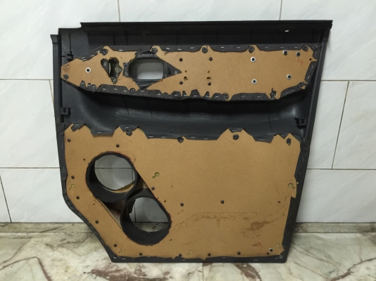 ขายแผงข้างประตูรถ SUZUKI รุ่น APV ใส่ลำโพงได้ 2 คู่ปี05 ขายแผงข้างประตูรถ SUZUKI รุ่น APV ใส่ลำโพงได้ 2 คู่ปี05