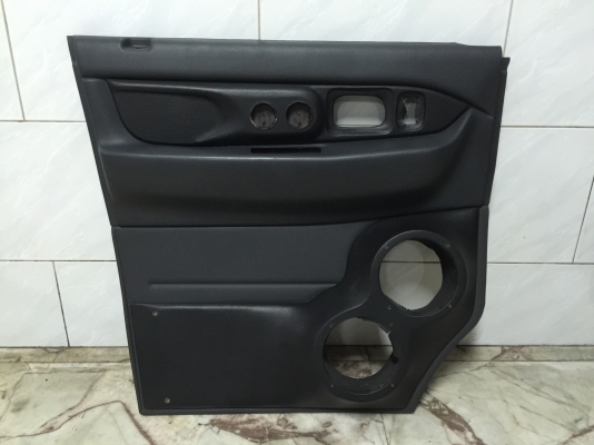 ขายแผงข้างประตูรถ SUZUKI รุ่น APV ใส่ลำโพงได้ 2 คู่ปี05 ขายแผงข้างประตูรถ SUZUKI รุ่น APV ใส่ลำโพงได้ 2 คู่ปี05