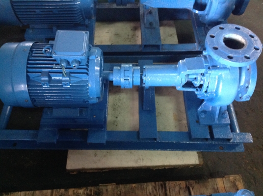 ขายปั้มน้ำหอยโข่ง 4"/3" มอเตอร์ 7.5 HP 1450 รอบ/นาที 2 ตัว ตัวระ 13000 ขายปั้มน้ำหอยโข่ง 4"/3" มอเตอร์ 7.5 HP 1450 รอบ/นาที 2 ตัว ตัวระ 13000