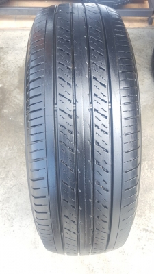 ขายยาง\% 215/65/16 ปี 18 DUNLOP 4 เส้น ขายยาง\% 215/65/16 ปี 18 DUNLOP 4 เส้น