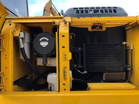 Komatsu 200-8 MO กล้องหลังใช้งาน6600ช.มประกันศูนย์ PM 7000ช.ม เอกสารเล่มทะเบียน Komatsu 200-8 MO กล้องหลังใช้งาน6600ช.มประกันศูนย์ PM 7000ช.ม เอกสารเล่มทะเบียน