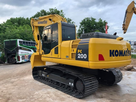 Komatsu 200-8 MO กล้องหลังใช้งาน6600ช.มประกันศูนย์ PM 7000ช.ม เอกสารเล่มทะเบียน Komatsu 200-8 MO กล้องหลังใช้งาน6600ช.มประกันศูนย์ PM 7000ช.ม เอกสารเล่มทะเบียน