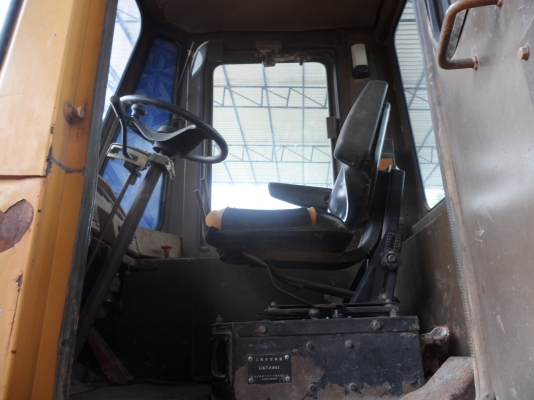 ไลลาธิดายักษ์ รถตักขนาดยักษ์ราคาเท่ามนุษย์ตัวเล็ก zL 50c รถตักหลิวกง3คิว ราคาแสนถูก เพียง 550,000 เท่านั้น ใช้งานดีไม่มีที่ติ สนใจโทร 081-989-1989 หรั่งครับ