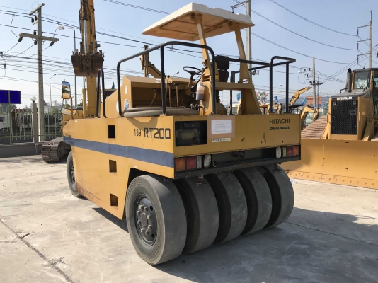 ขายรถบด Hitachi / DYNAPAC รุ่น RT200-C รถสวย นำเข้าตรงจากญี่ปุ่น ขายไม่แพงครับ