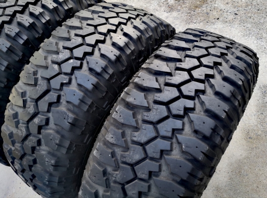 ยางMud Maxxis Bighorn M/T 285/75/16 เพิ่งใส่ลงพื้น สภาพใหม่4เส้น ยางMud Maxxis Bighorn M/T 285/75/16 เพิ่งใส่ลงพื้น สภาพใหม่4เส้น