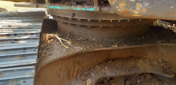 Kobelco200 mack 6 YN07 รถทำงานอยู่ เอกสารสัญญาซื้อขาย Kobelco200 mack 6 YN07 รถทำงานอยู่ เอกสารสัญญาซื้อขาย