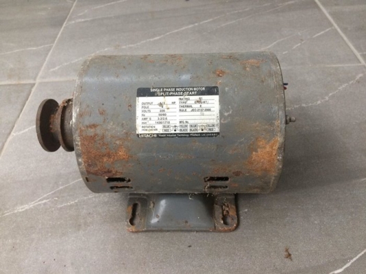 มอเตอร์ HITACHI 1/3 HP สภาพดี
