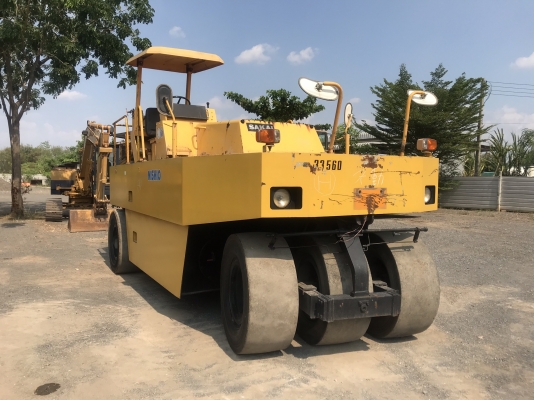 ขาย รถบด SAKAI T2 เครื่องยนต์ อีซุซุ 6 BG1 พร้อมใช้งาน นำเข้าเองจากประเทศญี่ปุ่น ติดต่อ 063-9316985 ID LINE : 0639316985 ครับ