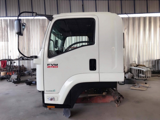 หัวรถรุ่น ISUZU FVM 240/300 หัวรถรุ่น ISUZU FVM 240/300