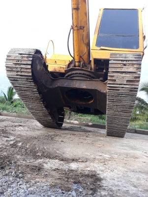 Komatsu 60-5เครื่องปั้มเดิมตัวเดินทนทาน Hitachi โซ่หนา ใบแทรค 45 พร้อมใช้งาน Komatsu 60-5เครื่องปั้มเดิมตัวเดินทนทาน Hitachi โซ่หนา ใบแทรค 45 พร้อมใช้งาน