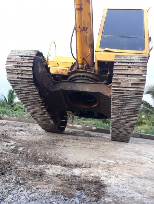 Komatsu PC60-5 เครื่องเดิม ปั๊มเดิม ตัวเดินอย่างทน ตัวเดินฮิตาชิ โซ่หนา ใบแทร็ก 45 cm เอกสารซื้อขาย