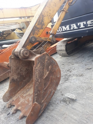 Komatsu PC60-5 เครื่องเดิม ปั๊มเดิม ตัวเดินอย่างทน ตัวเดินฮิตาชิ โซ่หนา ใบแทร็ก 45 cm เอกสารซื้อขาย