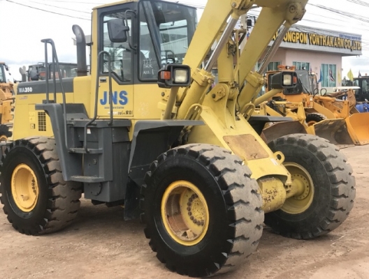 ขายรถตักล้อยาง KOMATSU WA350-3E รถนอกนำเข้าจากญี่ปุ่น สภาพสวยพร้อมใช้ มีVDOการทำงานครับ