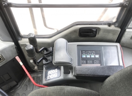 ขายรถตักล้อยาง KOMATSU WA350-3E รถนอกนำเข้าจากญี่ปุ่น สภาพสวยพร้อมใช้ มีVDOการทำงานครับ