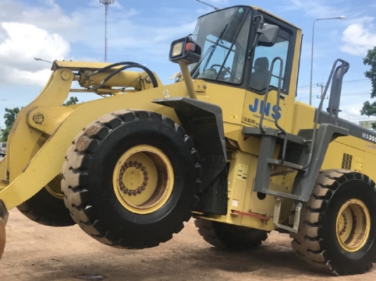 ขายรถตักล้อยาง KOMATSU WA350-3E รถนอกนำเข้าจากญี่ปุ่น สภาพสวยพร้อมใช้ มีVDOการทำงานครับ