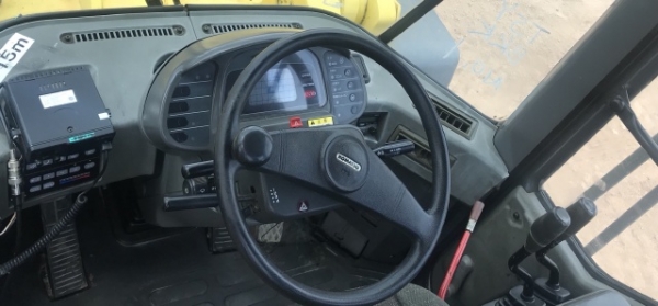 ขายรถตักล้อยาง KOMATSU WA350-3E รถนอกนำเข้าจากญี่ปุ่น สภาพสวยพร้อมใช้ มีVDOการทำงานครับ