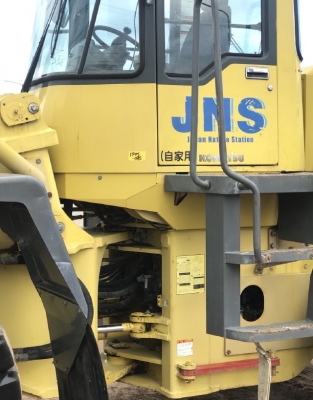 ขายรถตักล้อยาง KOMATSU WA350-3E รถนอกนำเข้าจากญี่ปุ่น สภาพสวยพร้อมใช้ มีVDOการทำงานครับ