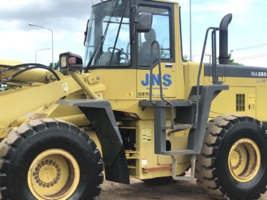 ขายรถตักล้อยาง KOMATSU WA350-3E รถนอกนำเข้าจากญี่ปุ่น สภาพสวยพร้อมใช้ มีVDOการทำงานครับ