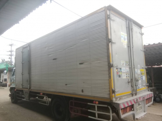 6 ล้อใหญ่ ISUZU FTR 195 แรงม้า ยาว 7.20ม.* รถสวยเดิม+สภาพพร้อมใช้งาน * รถห้างแท้ * มีเล่มพร้อมโอน * 
