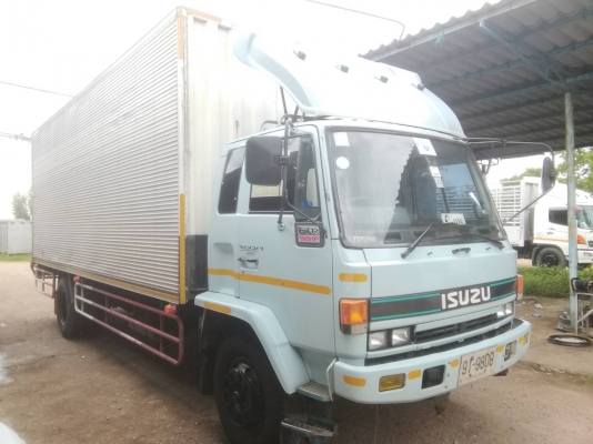 6 ล้อใหญ่ ISUZU FTR 195 แรงม้า ยาว 7.20ม.* รถสวยเดิม+สภาพพร้อมใช้งาน * รถห้างแท้ * มีเล่มพร้อมโอน * 