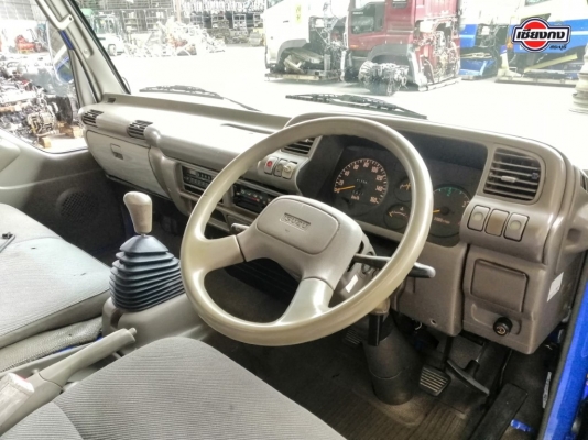 หัวเก๋ง ISUZU NPR การ์ตูน สีน้ำเงิน