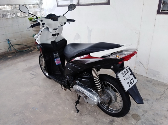 ขายHonda Click110i หัวฉีดปี53 ขายHonda Click110i หัวฉีดปี53
