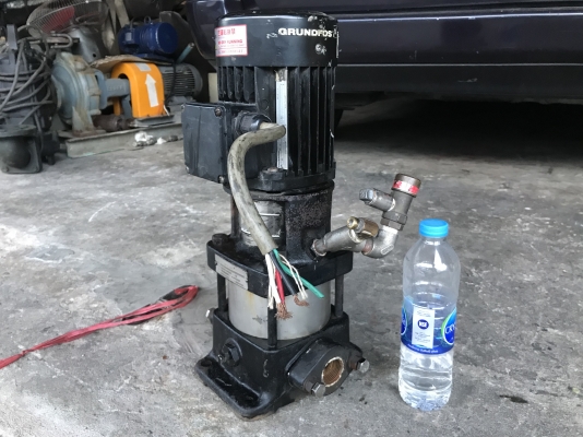 ขายปั๊มน้ำตั้งแรงดันสูง Grundfos 0.55Kw 380V made in Japan ขนาดท่อ 1นิ้ว สภาพสวย หมุนนิ่ม พร้อมใช้งาน