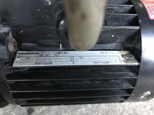 ขายปั๊มน้ำตั้งแรงดันสูง Grundfos 0.55Kw 380V made in Japan ขนาดท่อ 1นิ้ว สภาพสวย หมุนนิ่ม พร้อมใช้งาน