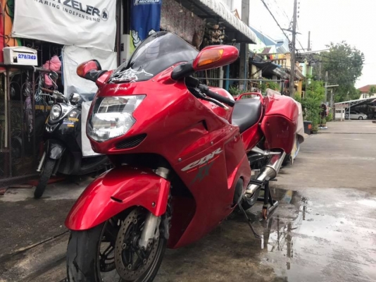 Honda Cbr1100xx ปี 1998 SuperBlackbird ทะเบียนแท้