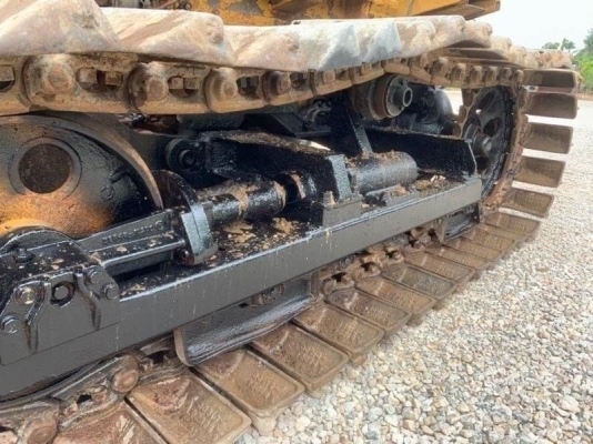 ขาย  138,000  MITSUBISHI BD2F ( ตีนเป็ด 50 CM-4,000 ชม) สภาพเก่านอก เครื่องดี เกียร์แรง ปั้มยกแรง โช่หนา รถสวยพร้อมใช้งาน เอกสารชื้อขาย รถอยู่  นครปฐม 090-772-3710 090-772-3708