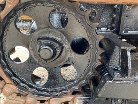 ขาย  138,000  MITSUBISHI BD2F ( ตีนเป็ด 50 CM-4,000 ชม) สภาพเก่านอก เครื่องดี เกียร์แรง ปั้มยกแรง โช่หนา รถสวยพร้อมใช้งาน เอกสารชื้อขาย รถอยู่  นครปฐม 090-772-3710 090-772-3708