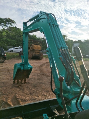 ขายรถแบคโฮ KOMATSU PC45-7ปั๊มนิ้ว เอกสารเล่ม ระบบไฟเต็ม มีระบบหัวกระแทก ราคา 350000