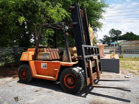 ขาย 295000 รถฟอคร์ลิป KOMATSU 7 ตัน เครื่องดีเซลดี เกียร์แรง ยางดี เอกสารซื้อขาย พร้อมใช้งาน รถอยู่ ชลบุรี 090-772-3710 090-772-3708