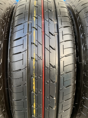 ยางป้ายแดง 175-65-14 Bridgestone ปี 19 ตุ่มเด้งๆ เส้นสีชัด