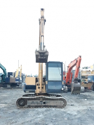 ขาย 395,000 KOMATSU pc 60-5 สภาพเก่านอก เครื่องดี ปั้มแรง เอวแน่น ช่วงล่างสวย รถสวยพร้อมใช้งาน รถอยู่ นครปฐม 090-772-3710 090-772-3708